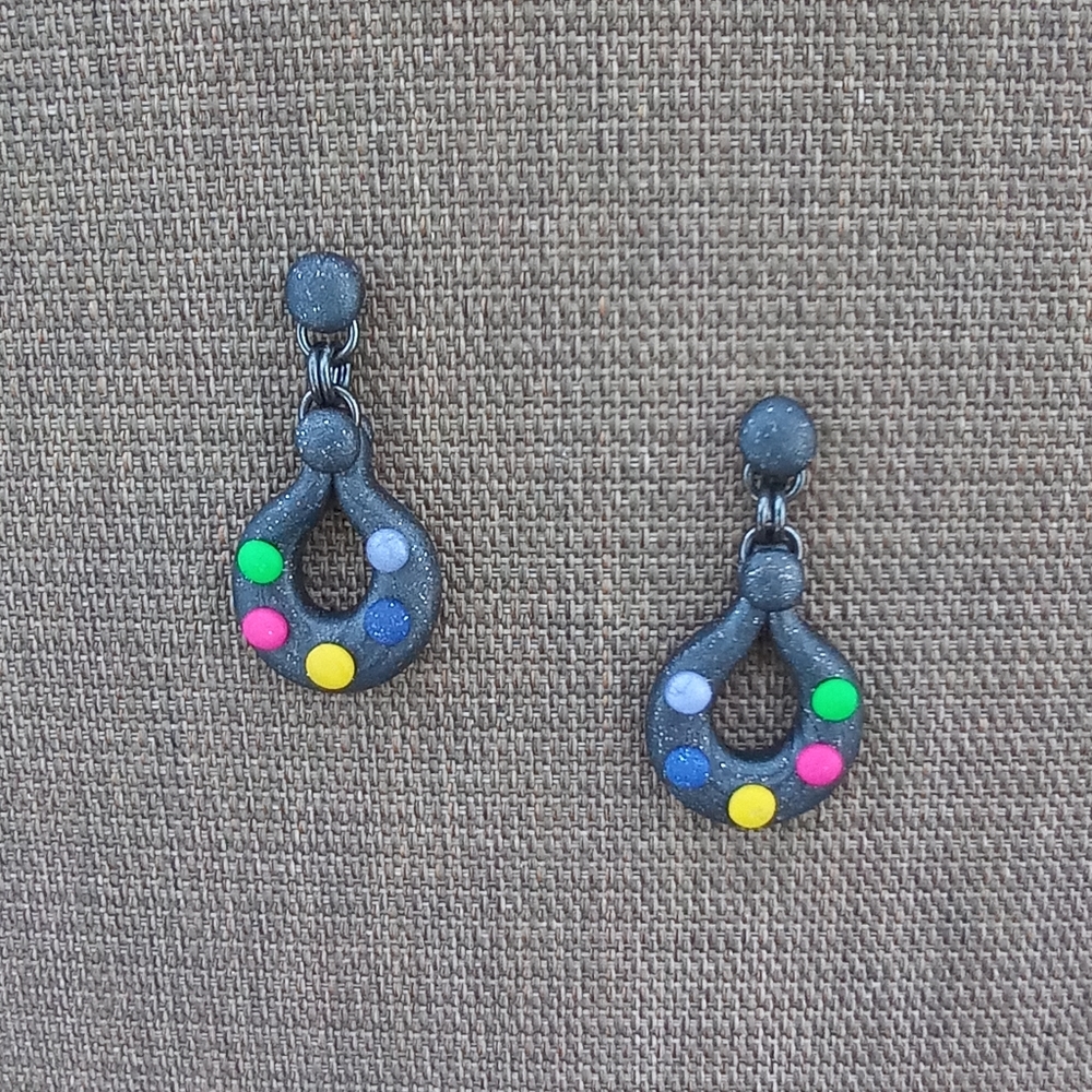 Colorful 💐🦠 Earrings 🌈🐜
